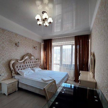 Elite Apartment In Street Mederova 50 Bishkek Exterior photo